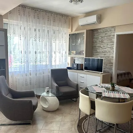 Sunset Balcony Wellness W Ac By Nw Apartmán