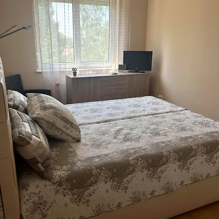 Sunset Balcony Wellness W Ac By Nw Apartmán *